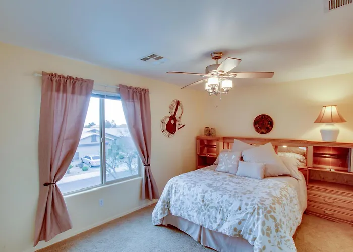 Patio & Community Perks! San Tan Mountain Retreat Holiday home Magma