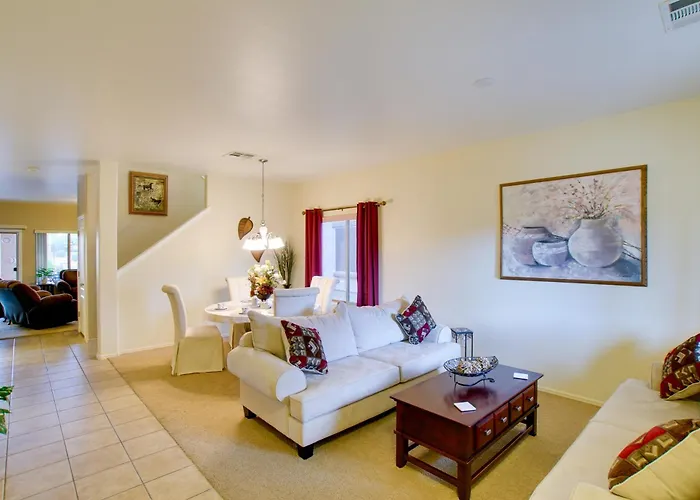 Holiday home Patio & Community Perks! San Tan Mountain Retreat