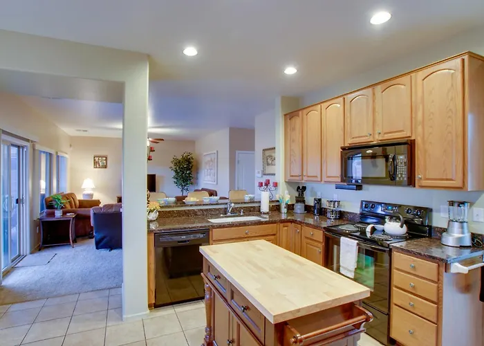 Holiday home Patio & Community Perks! San Tan Mountain Retreat Magma
